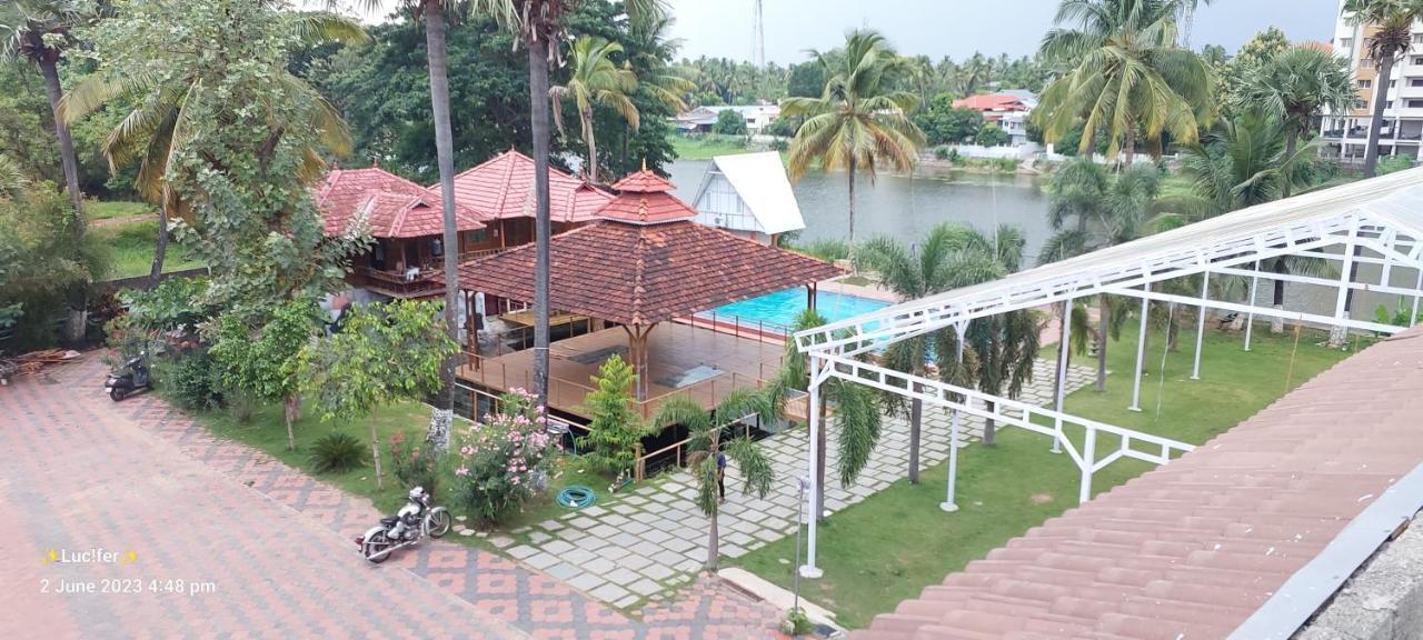 Udaya Ayurveda Resort Palakkad Bagian luar foto